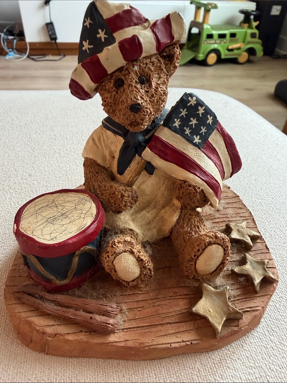 Vintage Boyds Bears Patriotic Teddy Bear figurine flag drum Uncle Sam Hat Resin